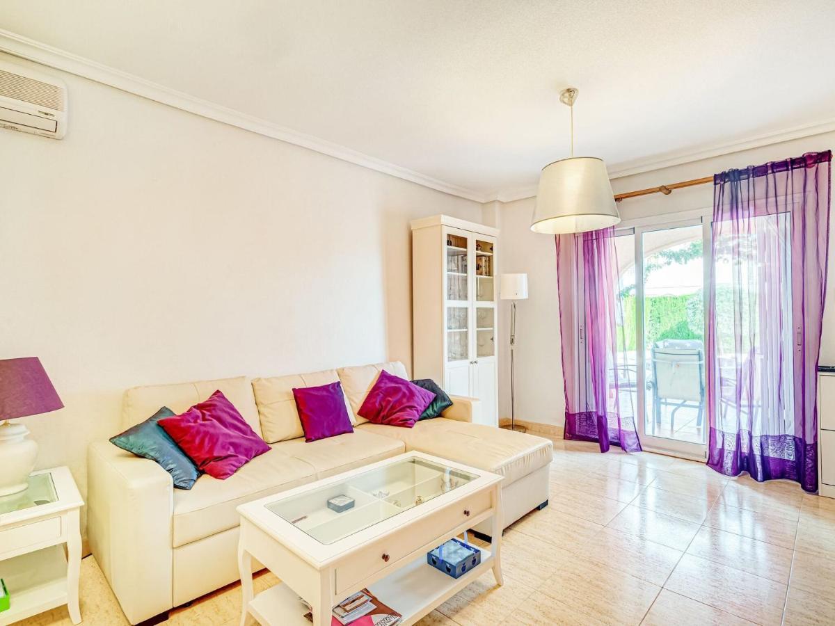 Belvilla By Oyo Lovely Bungalow With Swimming Pool Orihuela Exterior foto