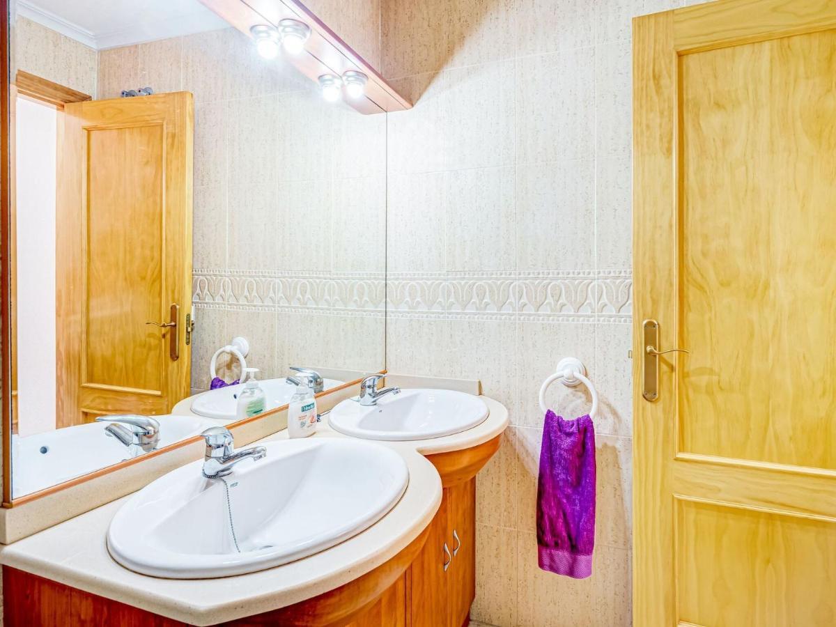 Belvilla By Oyo Lovely Bungalow With Swimming Pool Orihuela Quarto foto