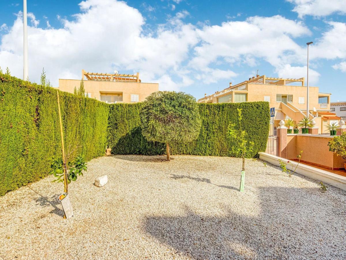 Belvilla By Oyo Lovely Bungalow With Swimming Pool Orihuela Quarto foto