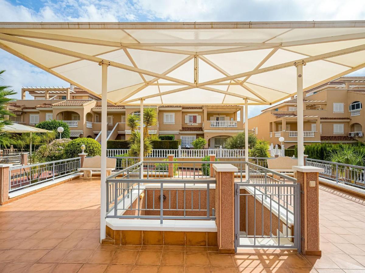 Belvilla By Oyo Lovely Bungalow With Swimming Pool Orihuela Exterior foto